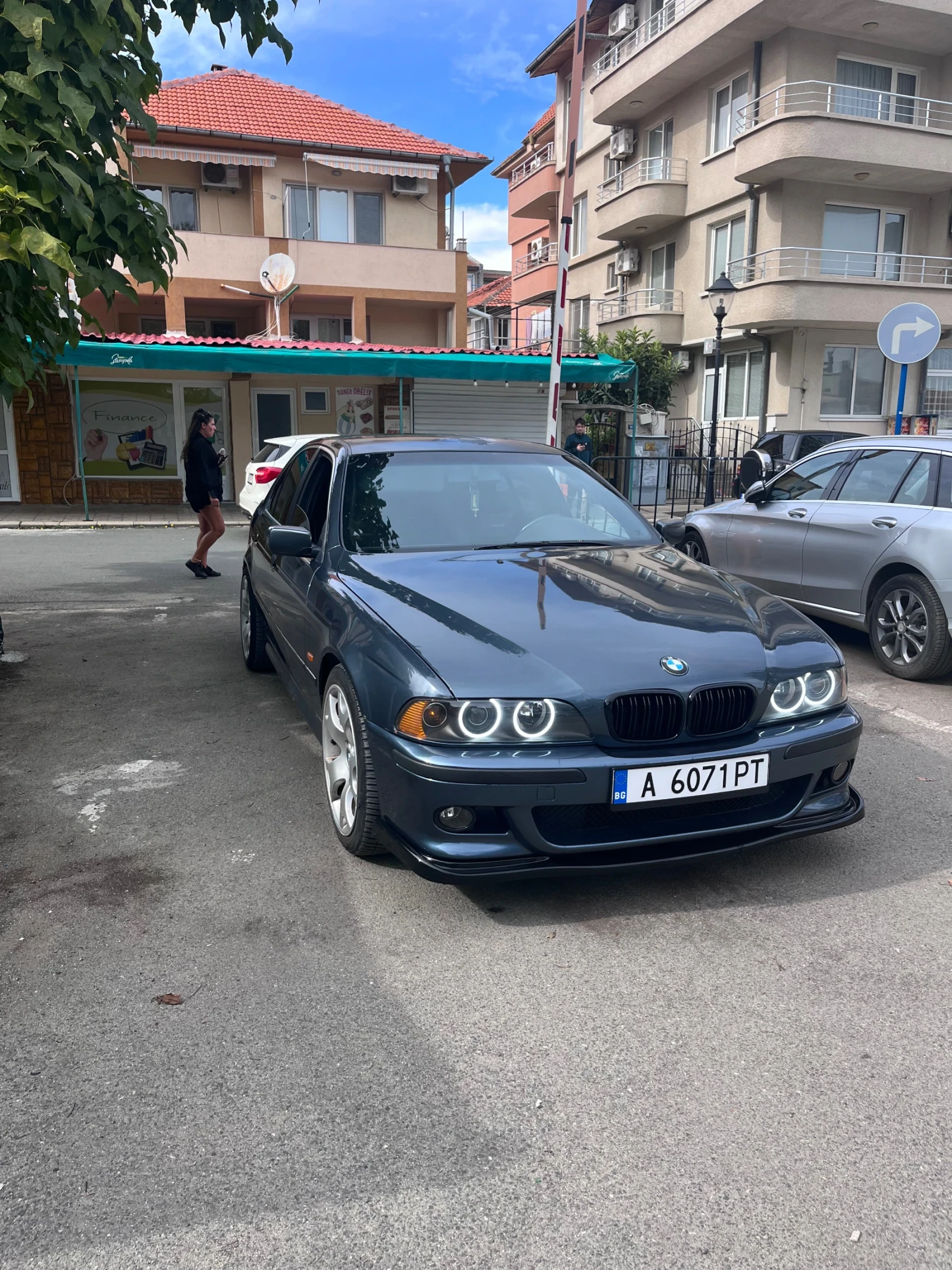 BMW 520