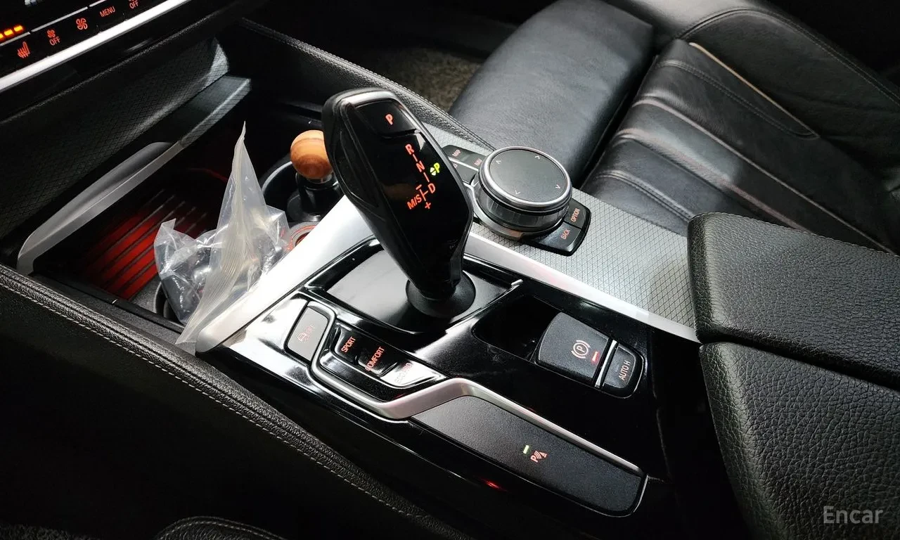 BMW 530 i xDrive M Sport* HUD* ������* ACC | Mobile.bg � ����������� 10