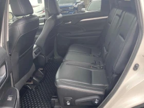 Toyota Highlander * XLE * АВТОКРЕДИТ БЕЗ ПЪРВОНАЧАЛНА ВНОСКА* , снимка 16