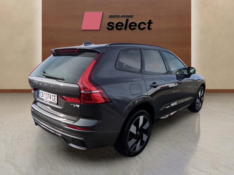 Volvo XC60 2.0, снимка 4 - Автомобили и джипове - 48578202