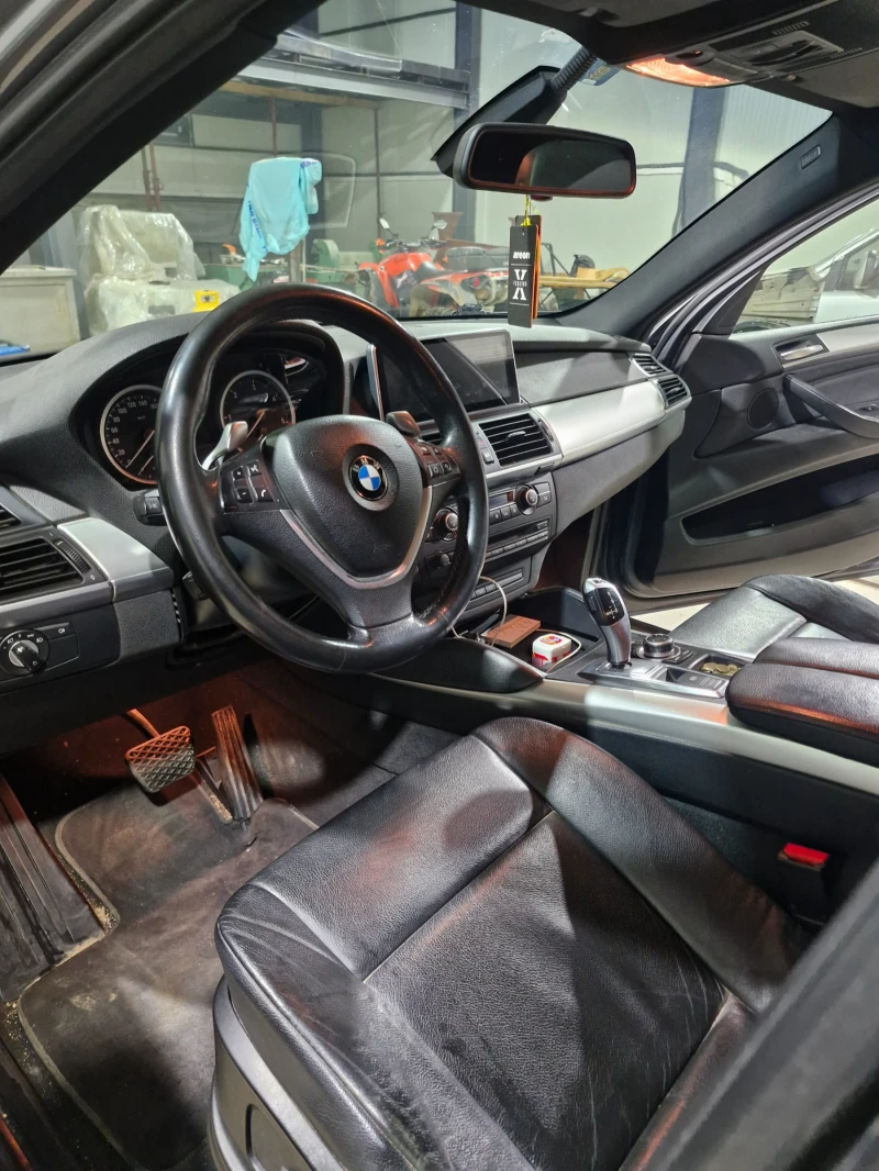 BMW X6, снимка 9 - Автомобили и джипове - 52338152