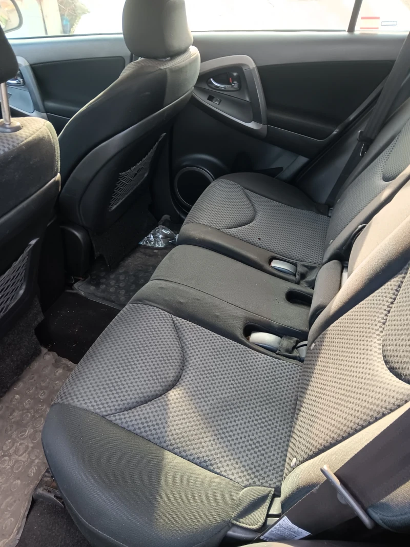 Toyota Rav4 Gaz benzin, снимка 2 - Автомобили и джипове - 53267258