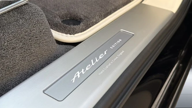 Bentley Bentayga V8 EWB = Atelier Edition = Гаранция, снимка 12 - Автомобили и джипове - 54013799