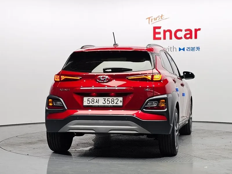 Hyundai Kona 1.6 Turbo 2Wd Premium, снимка 4 - Автомобили и джипове - 55277760