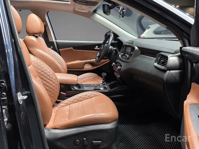 Kia Sorento 2.2 WD2, снимка 7 - Автомобили и джипове - 55681828