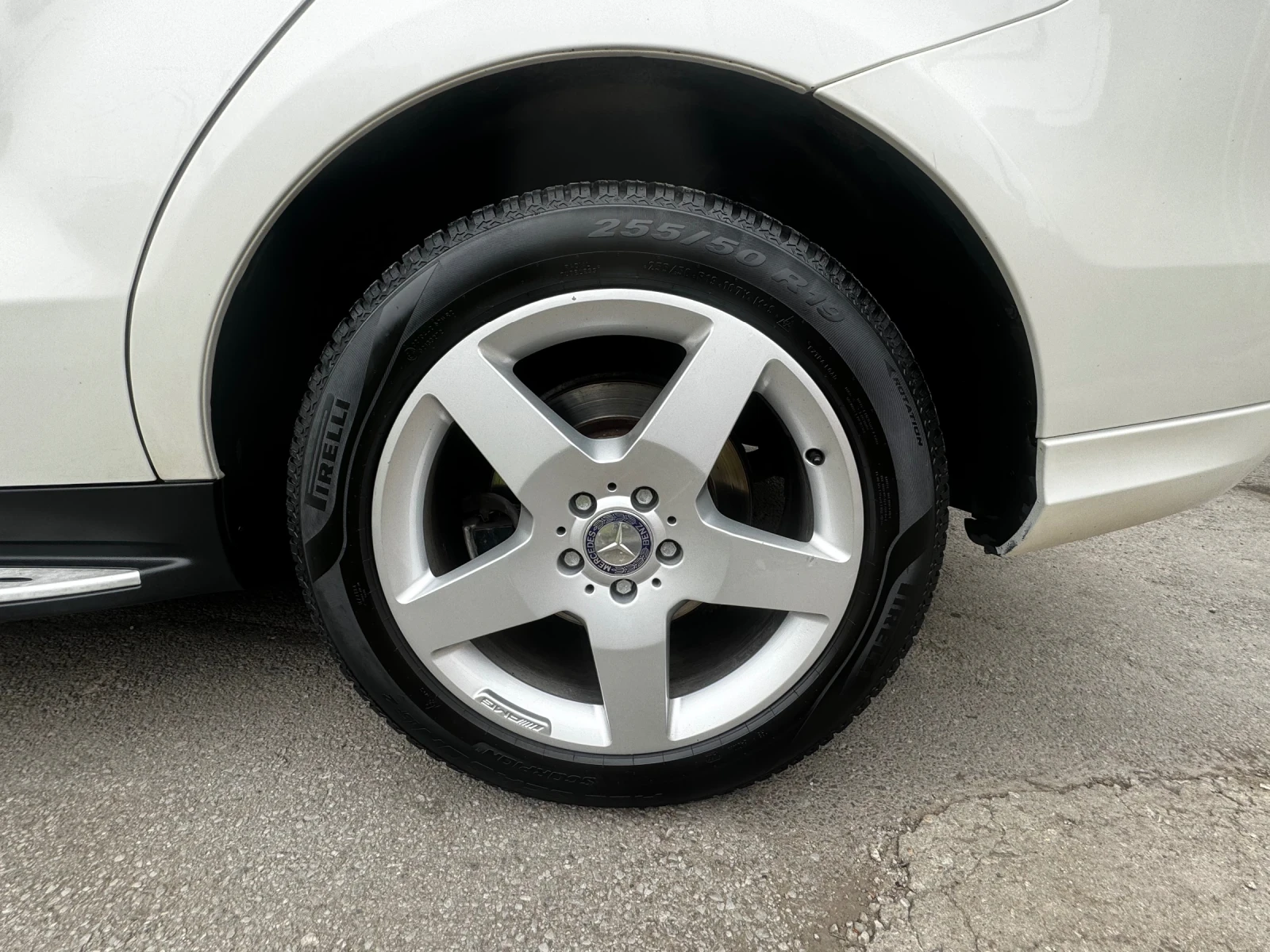 Mercedes-Benz ML 350  - изображение 5