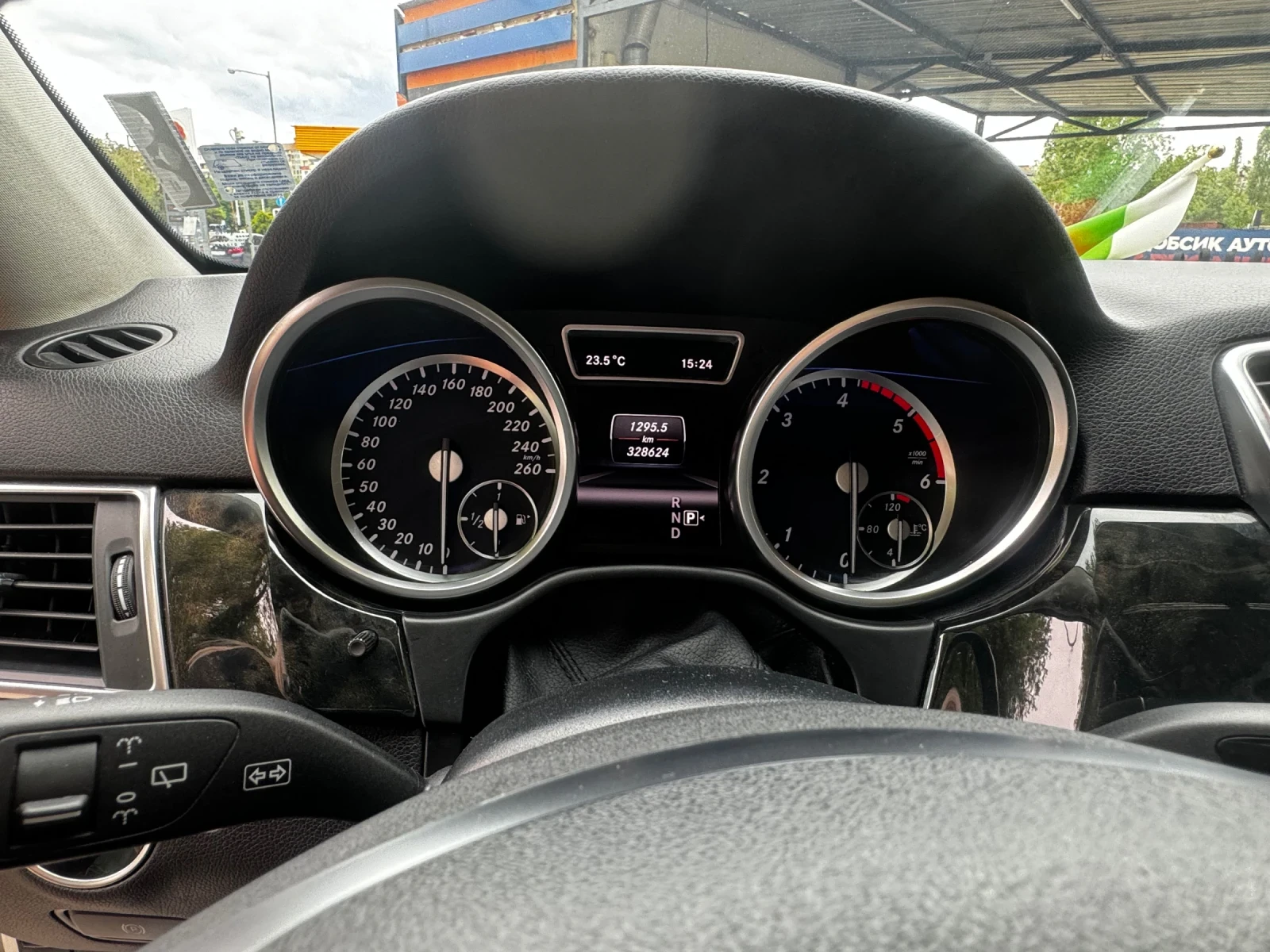 Mercedes-Benz ML 350  - изображение 6