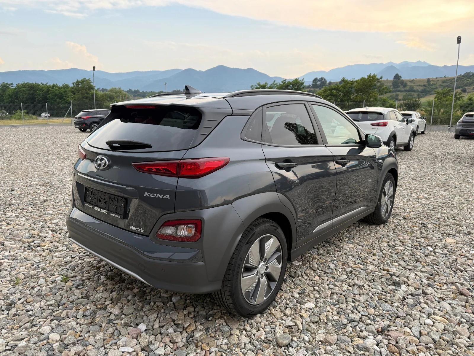Hyundai Kona PREMIUM/BLUEDRIVE/64kWh/100% SOH  - изображение 6