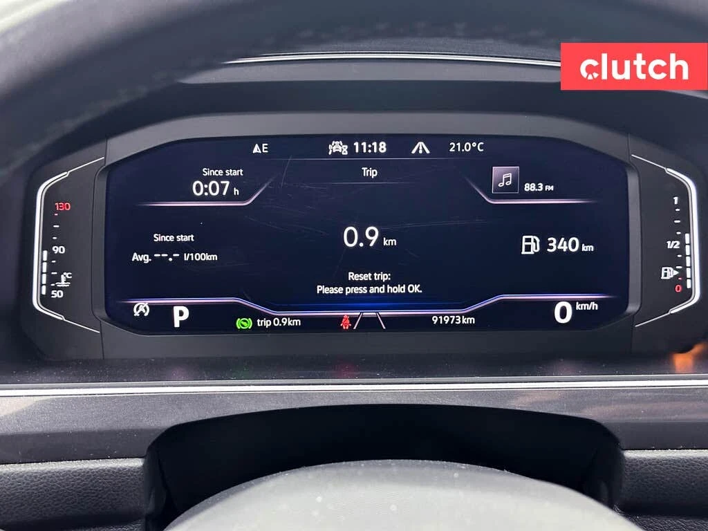 VW Tiguan R-Line Black 4Motion* Пано* Подгрев* Камери - изображение 9