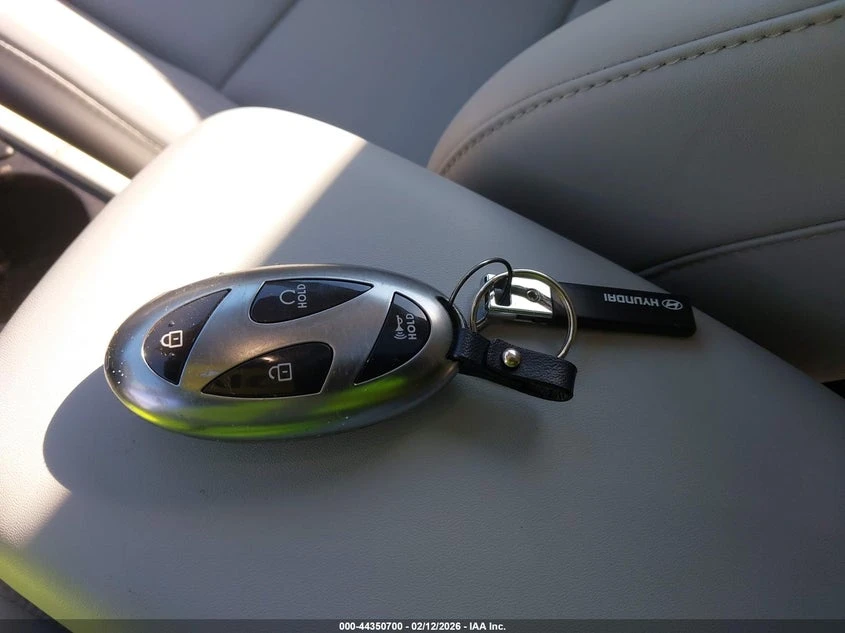 Hyundai Kona 1.6l Limited, снимка 11 - Автомобили и джипове - 53728338