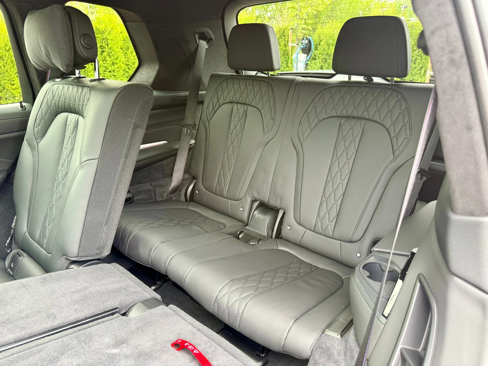 BMW X7 * 40d* Гаранция* Face* Swarovski* Msport* Sky, снимка 15 - Автомобили и джипове - 54689088