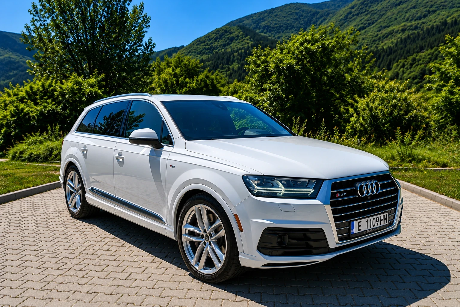 Audi Q7 3.0 TFSI Supercharge, снимка 2 - Автомобили и джипове - 55530425