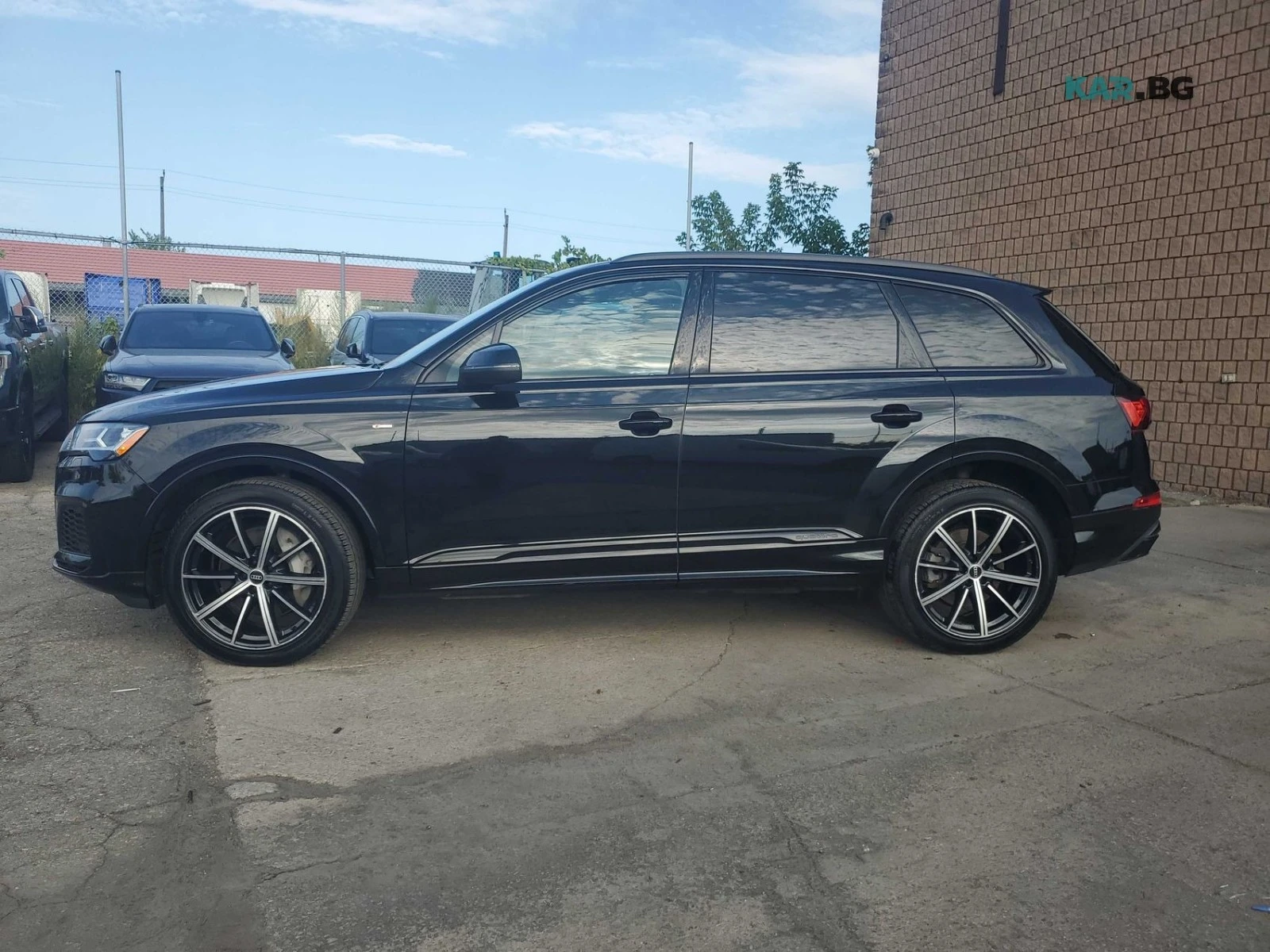 Audi Q7 S-LINE BLACK OPTIC Автокредит Цена до България, снимка 5 - Автомобили и джипове - 55785397