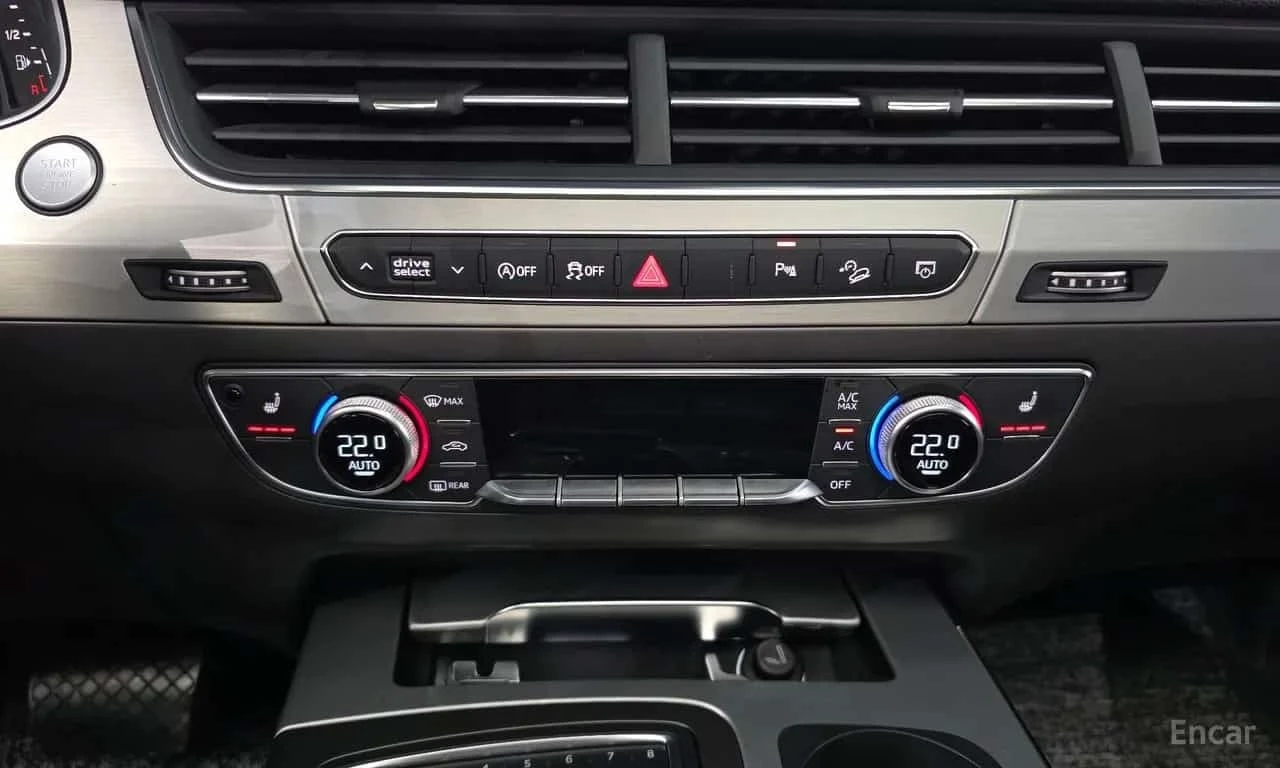 Audi Q7 * 45 TFSI Quattro * КРАЙНА ЦЕНА ДО БЪЛГАРИЯ, снимка 16 - Автомобили и джипове - 56256394