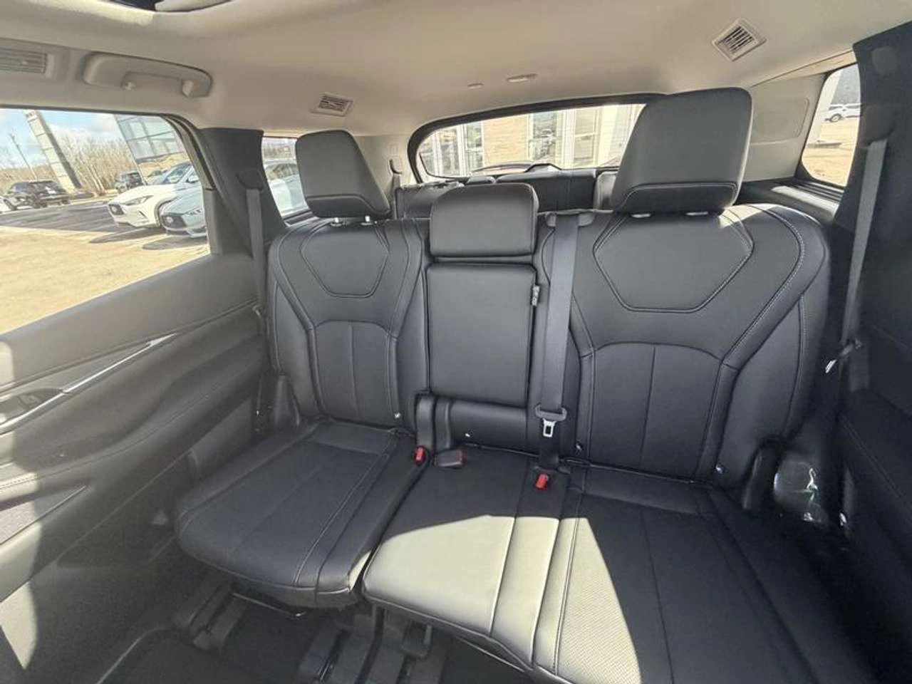 Infiniti QX60 LUXE 6 YEAR WARRANTY! 4 YEARS PRE PAID MAINTENANCE | Mobile.bg � ����������� 8