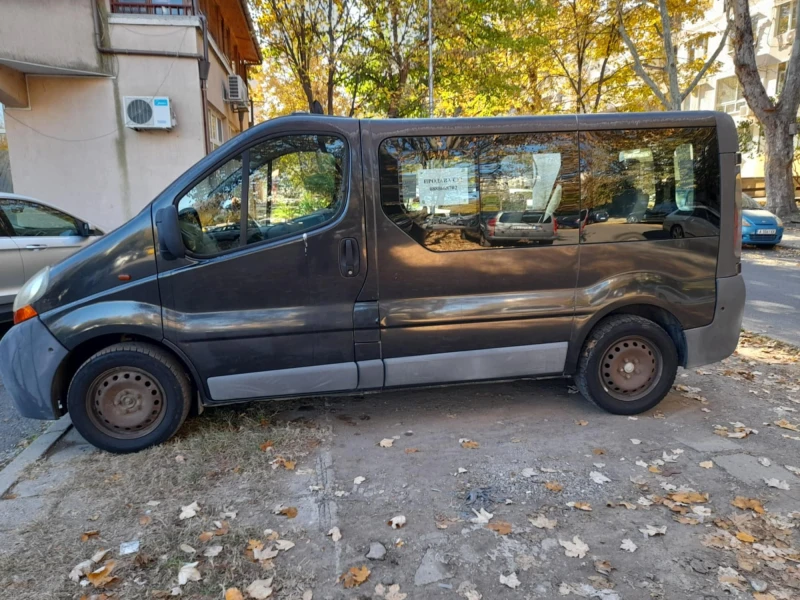 Renault Trafic, снимка 1 - Бусове и автобуси - 47925810