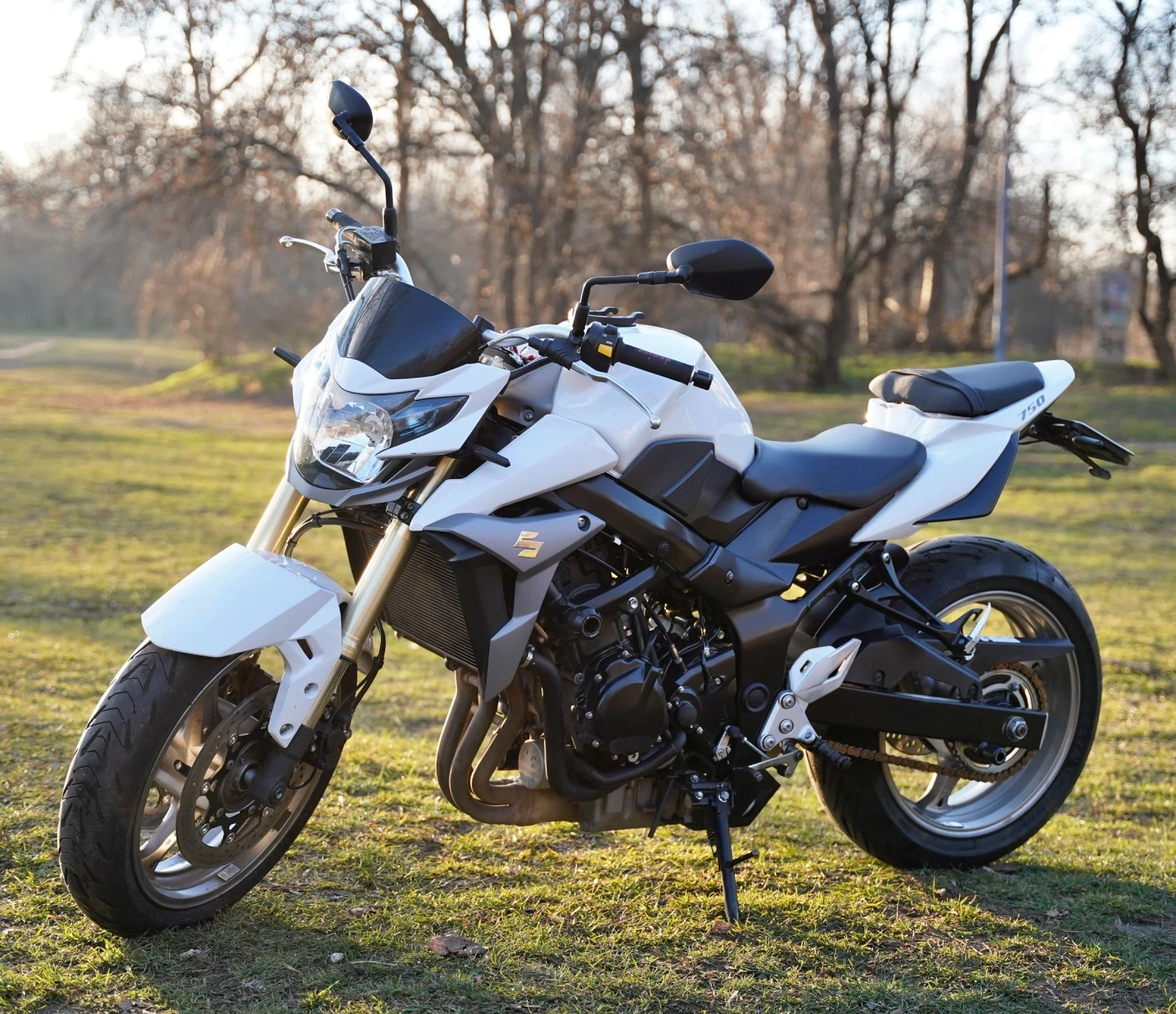 Suzuki Gsr  - изображение 7