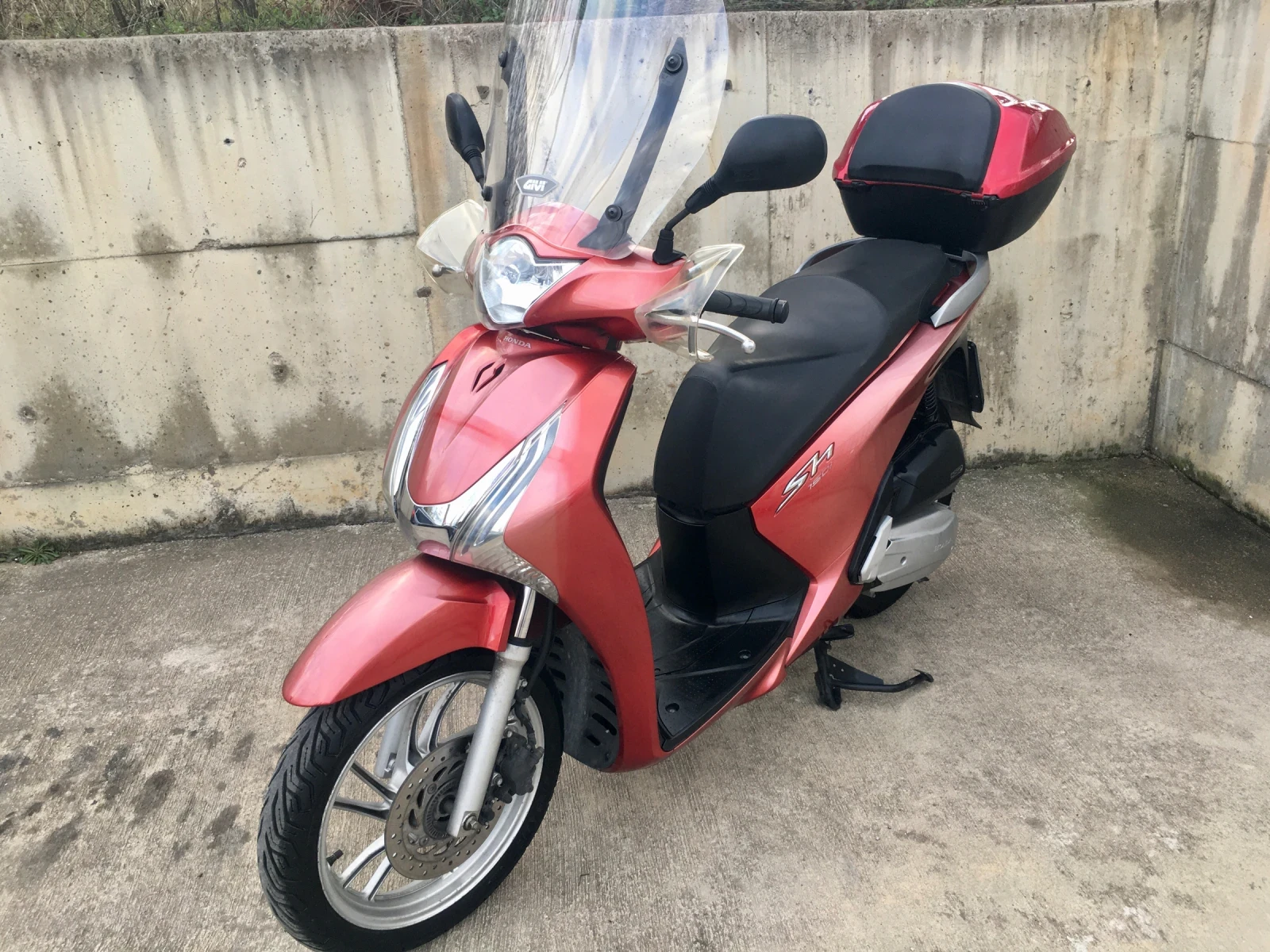 Honda Sh 150i Start/Stop, Abs, снимка 5 - Мотоциклети и мототехника - 54400088