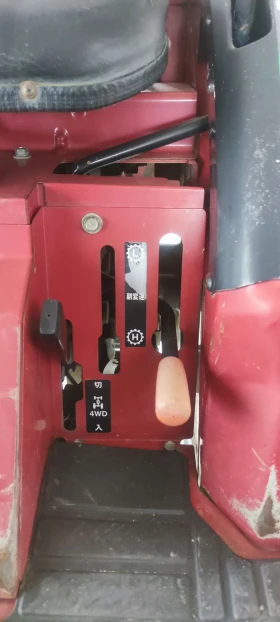 Трактор Mitsubishi MT165, снимка 8