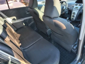Toyota Yaris 1.3 VVT-i , снимка 16