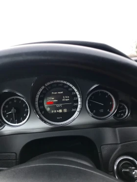 Mercedes-Benz E 350 CDI BlueEFFICIENCY, снимка 11