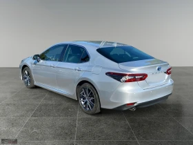 Toyota Camry 2.5 HYBRID/218HP/EXECUTIVE/NAVI/CARPLAY/484b | Mobile.bg    5