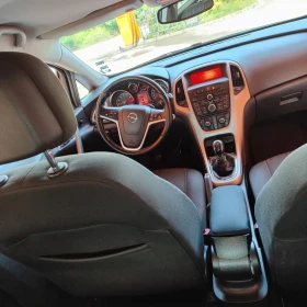 Обява за продажба на Opel Astra J Газ/ Бензин ~7 300 лв. - изображение 6