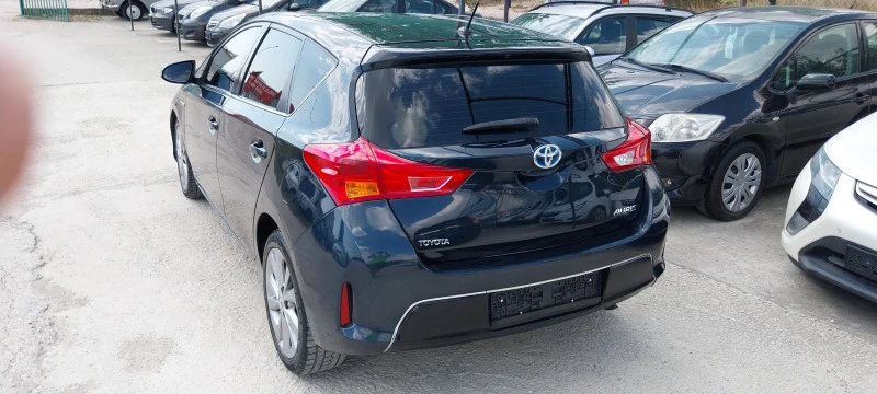 Toyota Auris 1.8I 99kc HIBRID NAVI, снимка 4 - Автомобили и джипове - 42143610