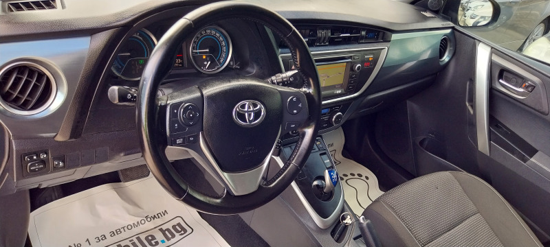 Toyota Auris 1.8I 99kc HIBRID NAVI, снимка 7 - Автомобили и джипове - 42143610