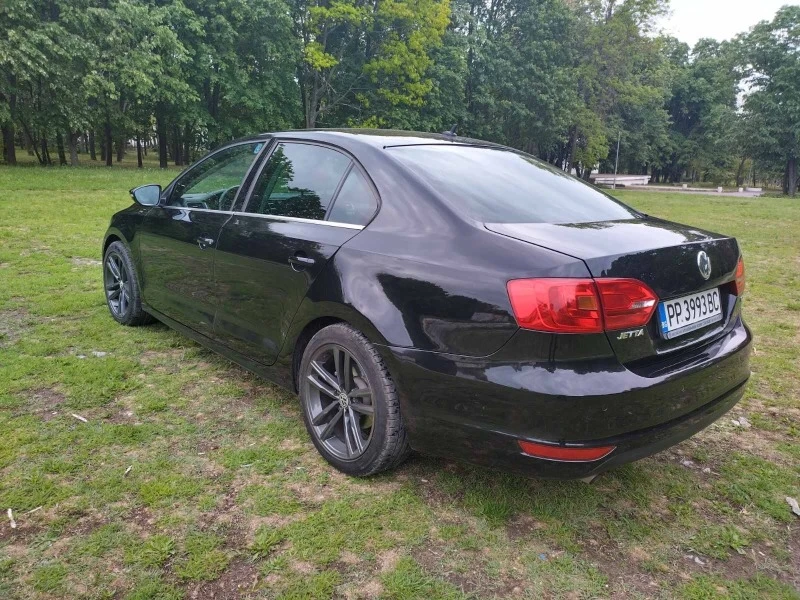 VW Jetta, снимка 3 - Автомобили и джипове - 49528278