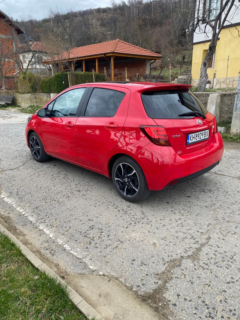 Toyota Yaris 1.3 ГАЗ, снимка 7 - Автомобили и джипове - 44960220