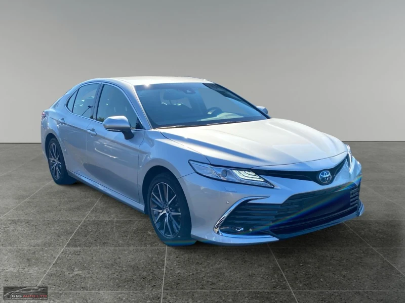 Toyota Camry 2.5 HYBRID/218HP/EXECUTIVE/NAVI/CARPLAY/484b, снимка 8 - Автомобили и джипове - 48065689