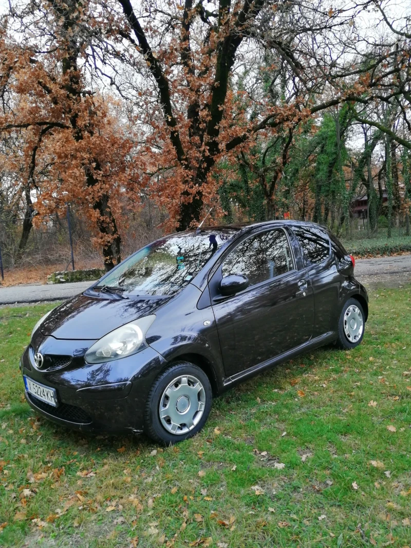 Toyota Aygo, снимка 1 - Автомобили и джипове - 48265618