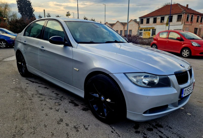 BMW 118 2.0i, снимка 2 - Автомобили и джипове - 48948053