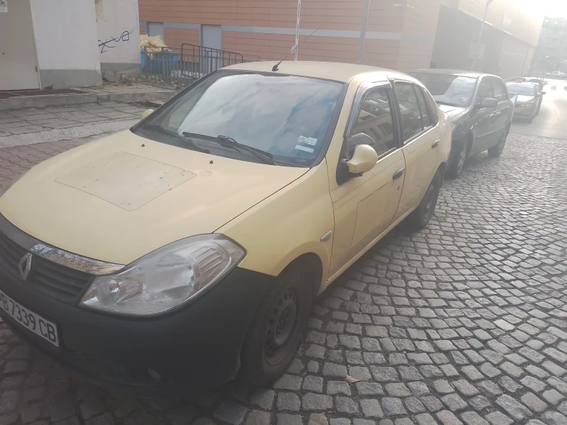 Renault Symbol, снимка 3 - Автомобили и джипове - 48992177