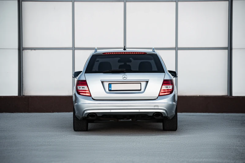 Mercedes-Benz C 350 CDI/AVANGARD/7G+ TRONIC/265кс/BI XCENON/PODGR/FACE, снимка 6 - Автомобили и джипове - 52627877
