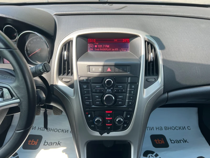 Opel Astra 1.7 CDTI, снимка 11 - Автомобили и джипове - 51262478