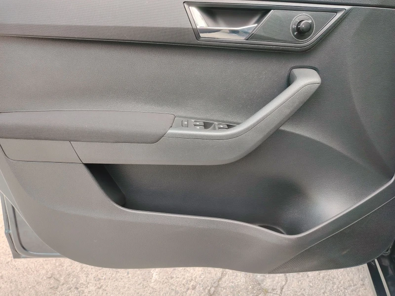 Skoda Fabia 1.4 TDI, снимка 10 - Автомобили и джипове - 51731844