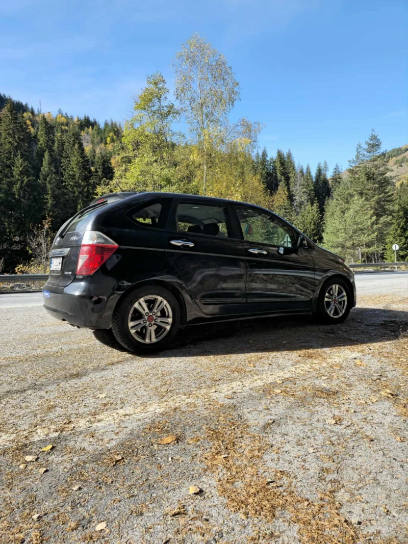 Honda Fr-v, снимка 11 - Автомобили и джипове - 52243688