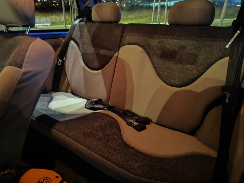 Nissan Micra 1.0 50hp, снимка 16 - Автомобили и джипове - 52666265