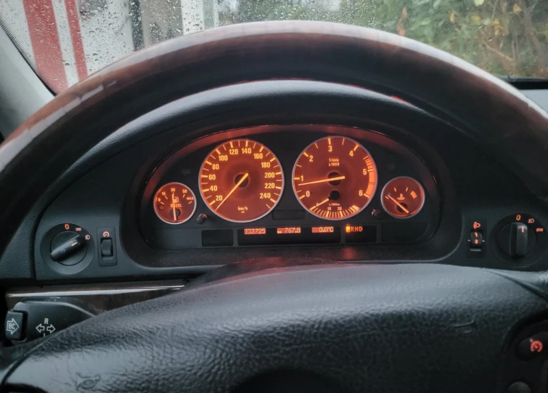 BMW 530 530d e39 Automatik , снимка 11 - Автомобили и джипове - 52752247