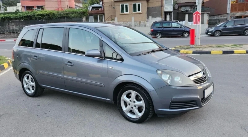 Opel Zafira, снимка 3 - Автомобили и джипове - 53098223