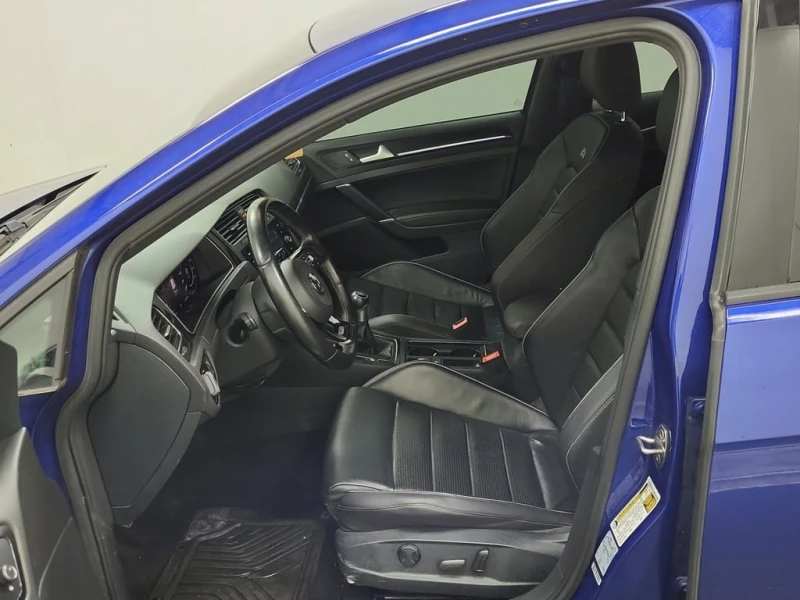 VW Golf R * MANUAL * CARFAX * БЕЗ ПЪРВОНАЧАЛНА ВНОСКА, снимка 8 - Автомобили и джипове - 53248236