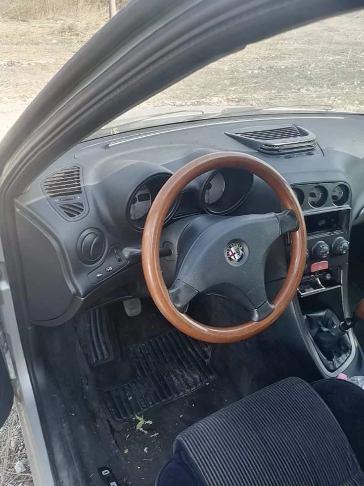 Alfa Romeo 156 2.4 jtd и 1, 9jtd 2 броя на части, снимка 3 - Автомобили и джипове - 34142704