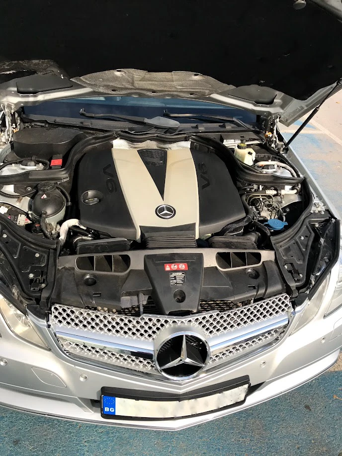 Mercedes-Benz E 350 CDI BlueEFFICIENCY, снимка 4 - Автомобили и джипове - 55435902