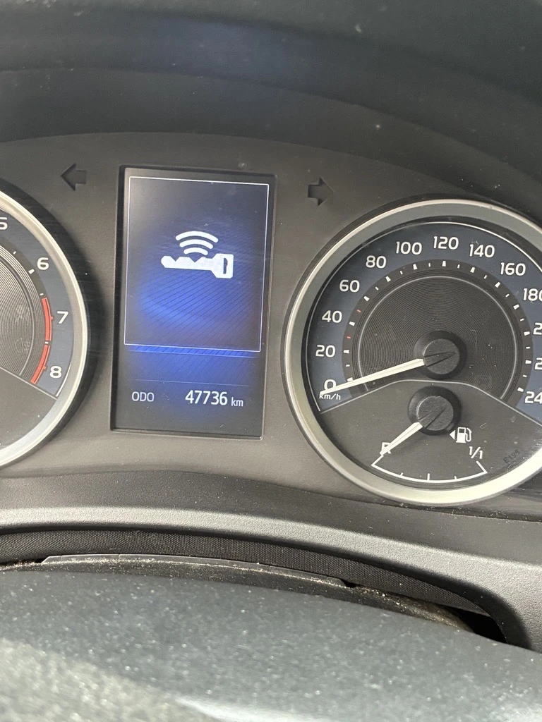 Toyota Corolla Executive, снимка 7 - Автомобили и джипове - 55739737