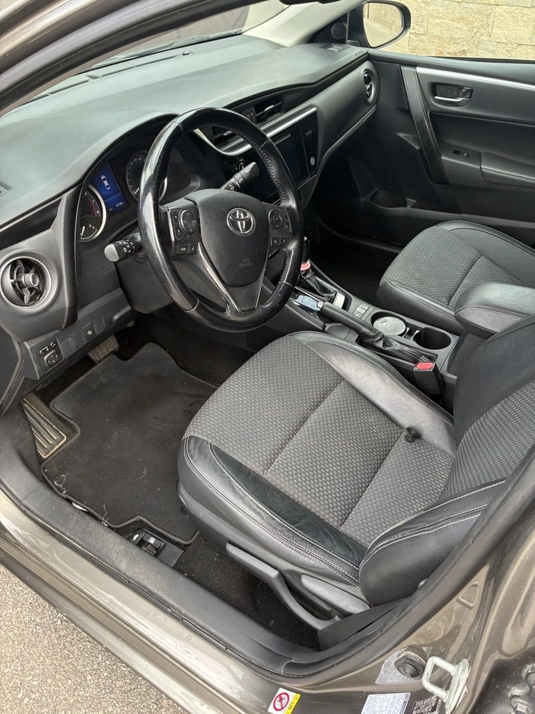 Toyota Corolla Executive, снимка 4 - Автомобили и джипове - 55739737
