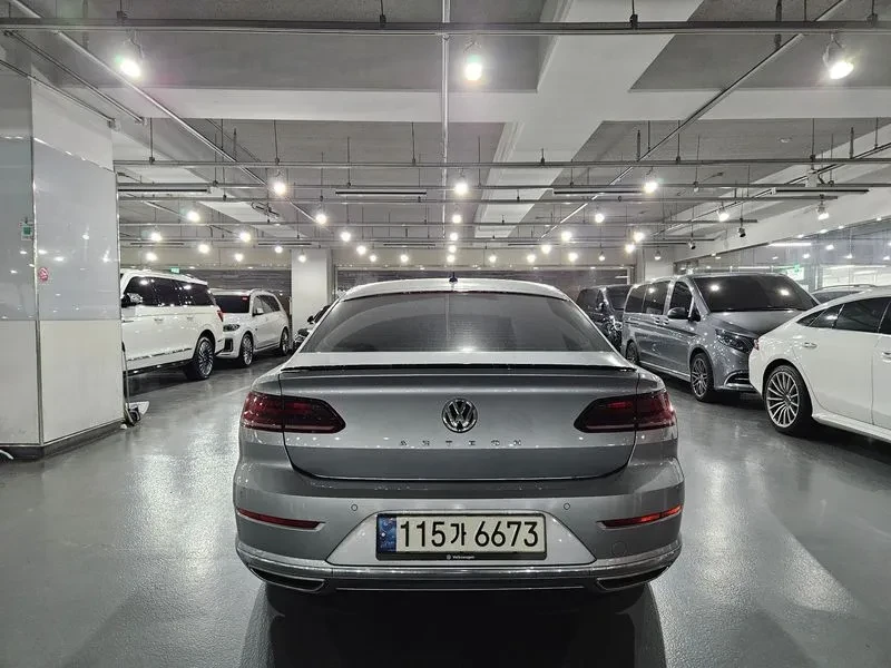 VW Arteon 2.0 Tdi Premium, снимка 3 - Автомобили и джипове - 56371774