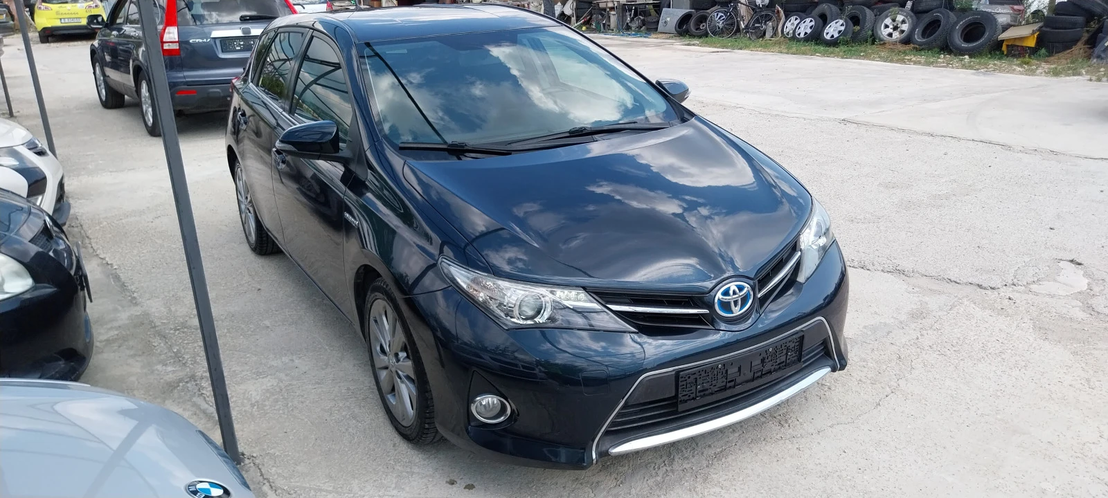 Toyota Auris 1.8I 99kc HIBRID NAVI - изображение 3