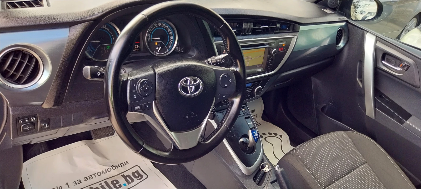 Toyota Auris 1.8I 99kc HIBRID NAVI - изображение 7